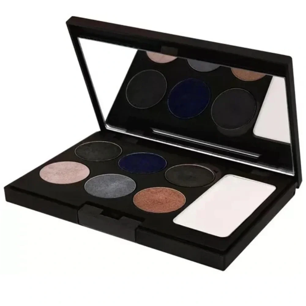 Laura Mercier Bundle- Makeup Brushes, Eyebrow Pallet, Setting Spray